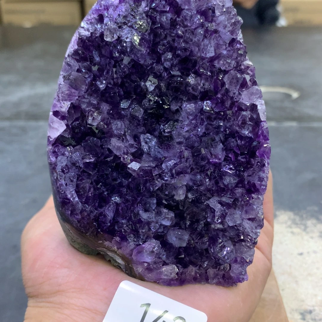 水晶摆件未镶嵌紫晶143