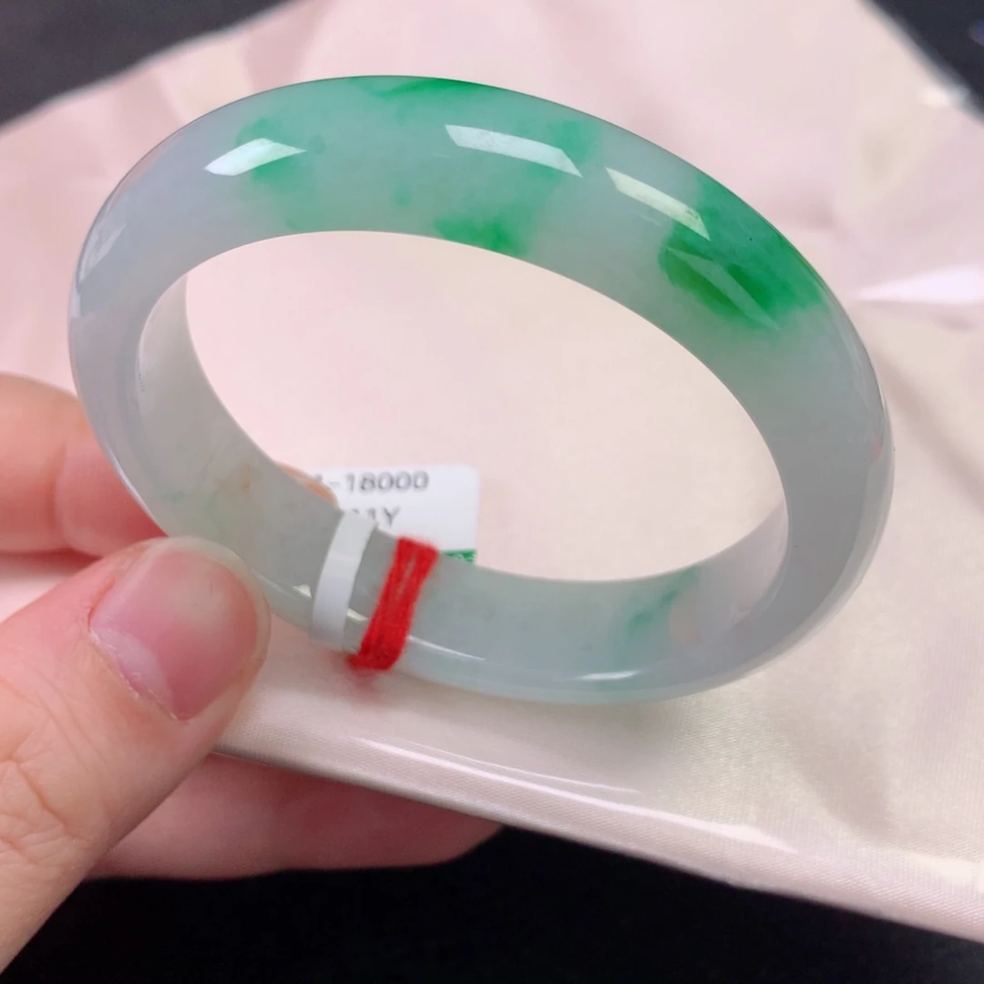 未镶嵌手镯翡翠缅甸天然翡翠手镯51贵妃