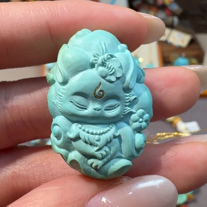 绿松石未镶嵌凤九雕刻件