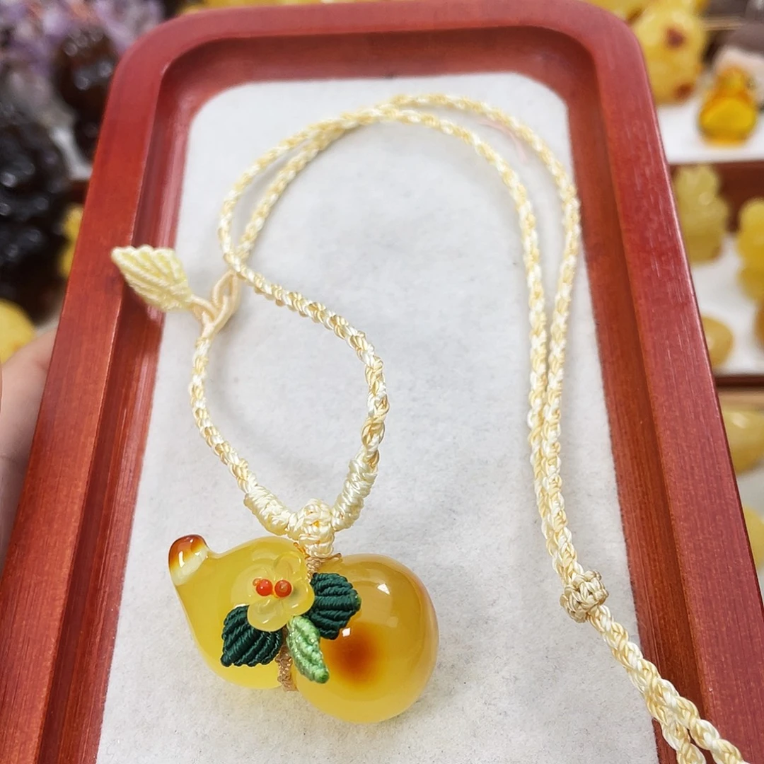 琥珀吊坠(不含链)未镶嵌