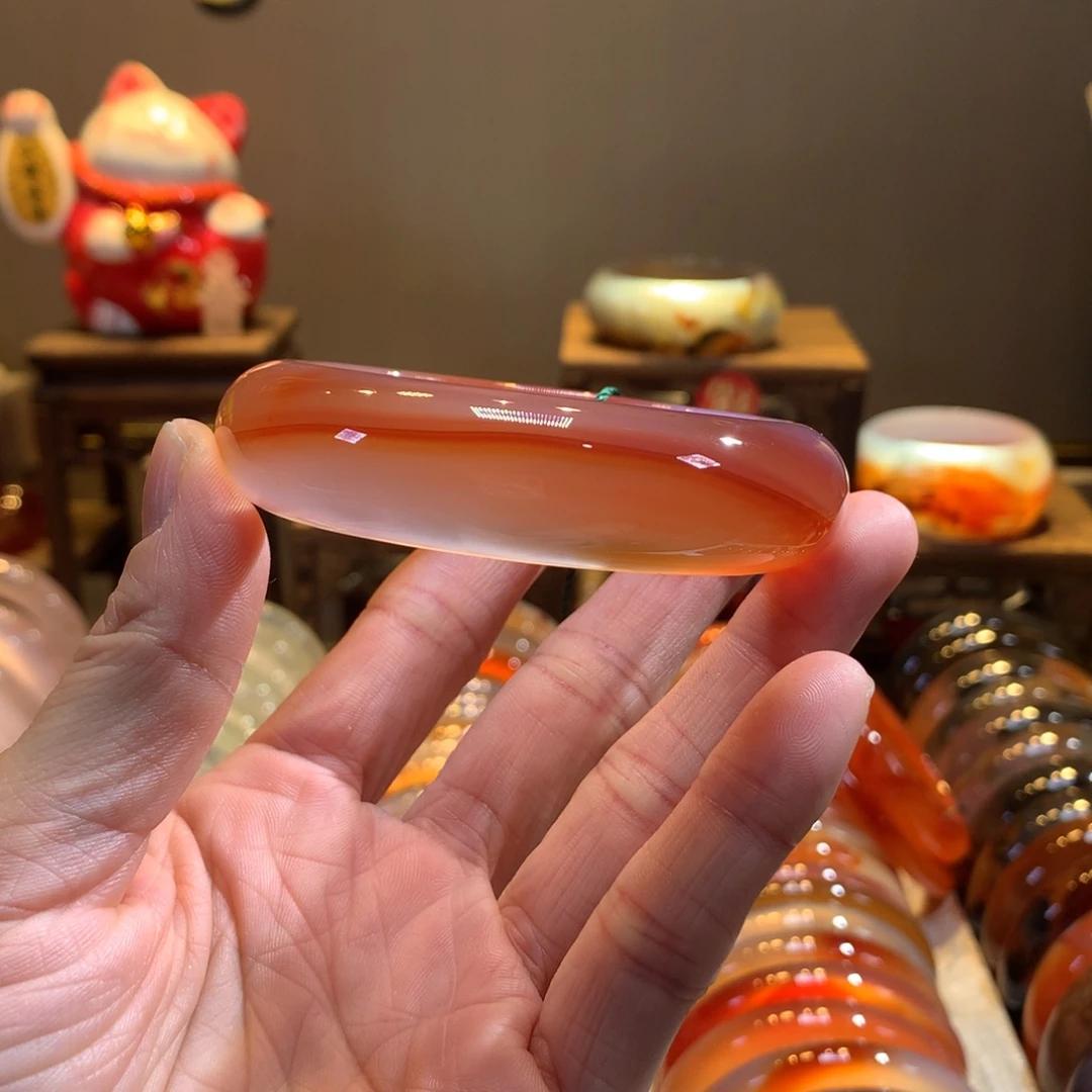 玛瑙/玉髓未镶嵌手镯75号有纹