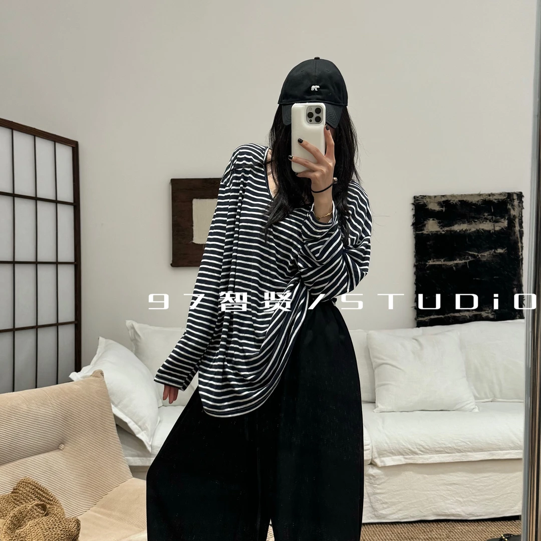 智贤 【条纹慵懒防晒V领T】
