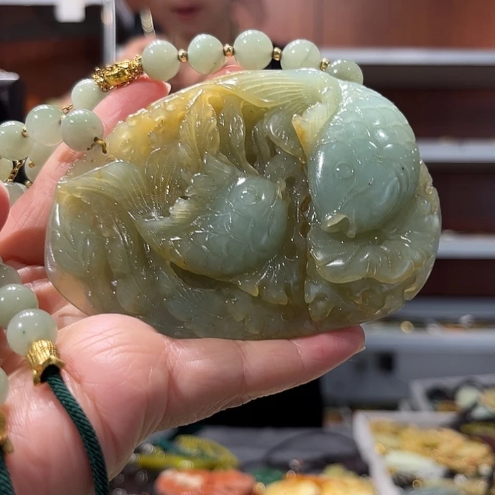 岫玉未镶嵌毛衣链