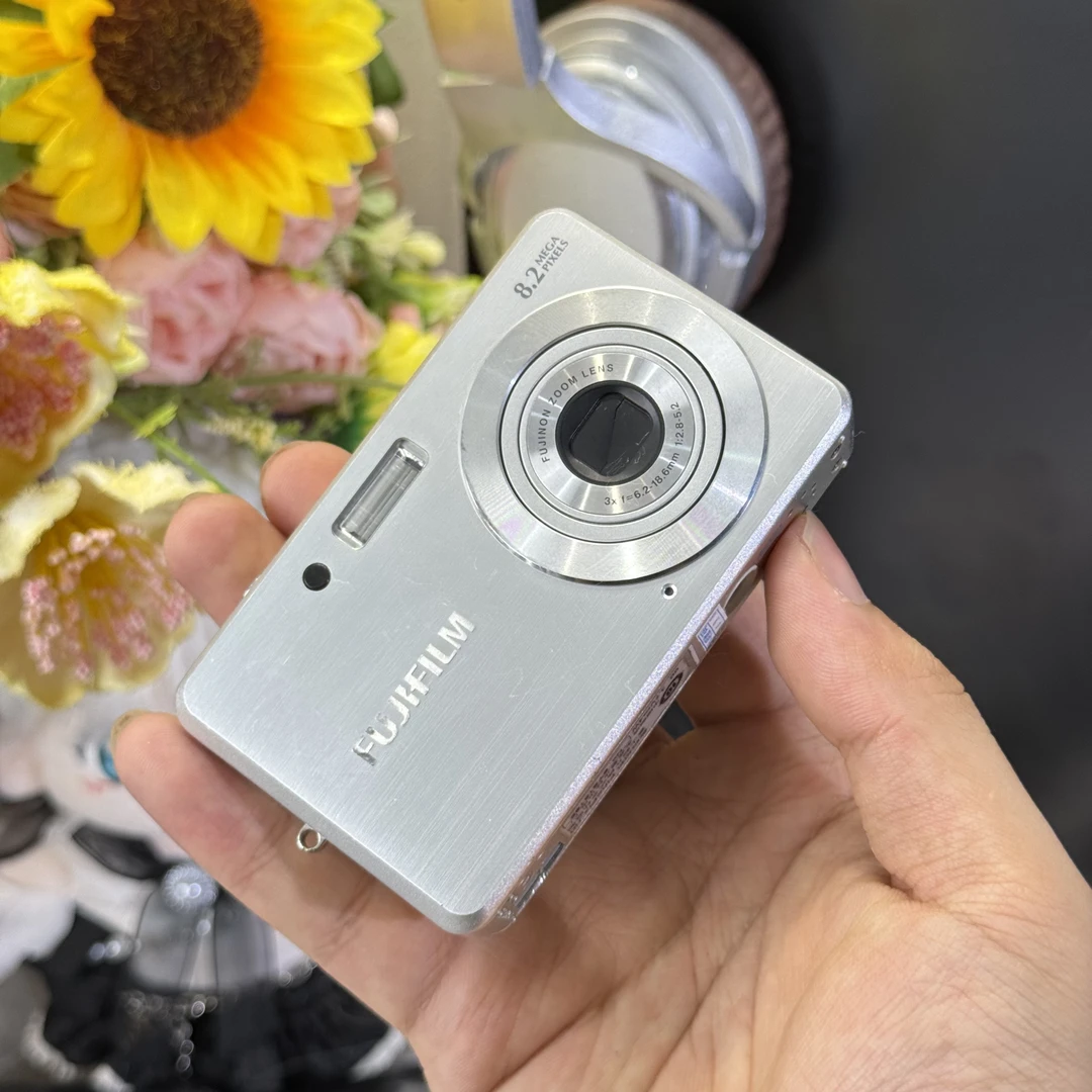 9新 Fujifilm/富士 富士j10冷白皮柔焦1000万像素滤镜多 带配件