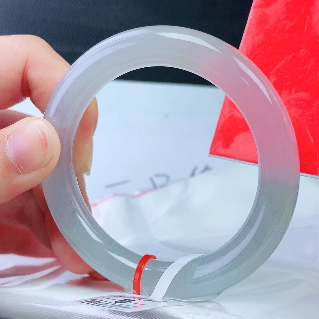 未镶嵌手镯翡翠52圈