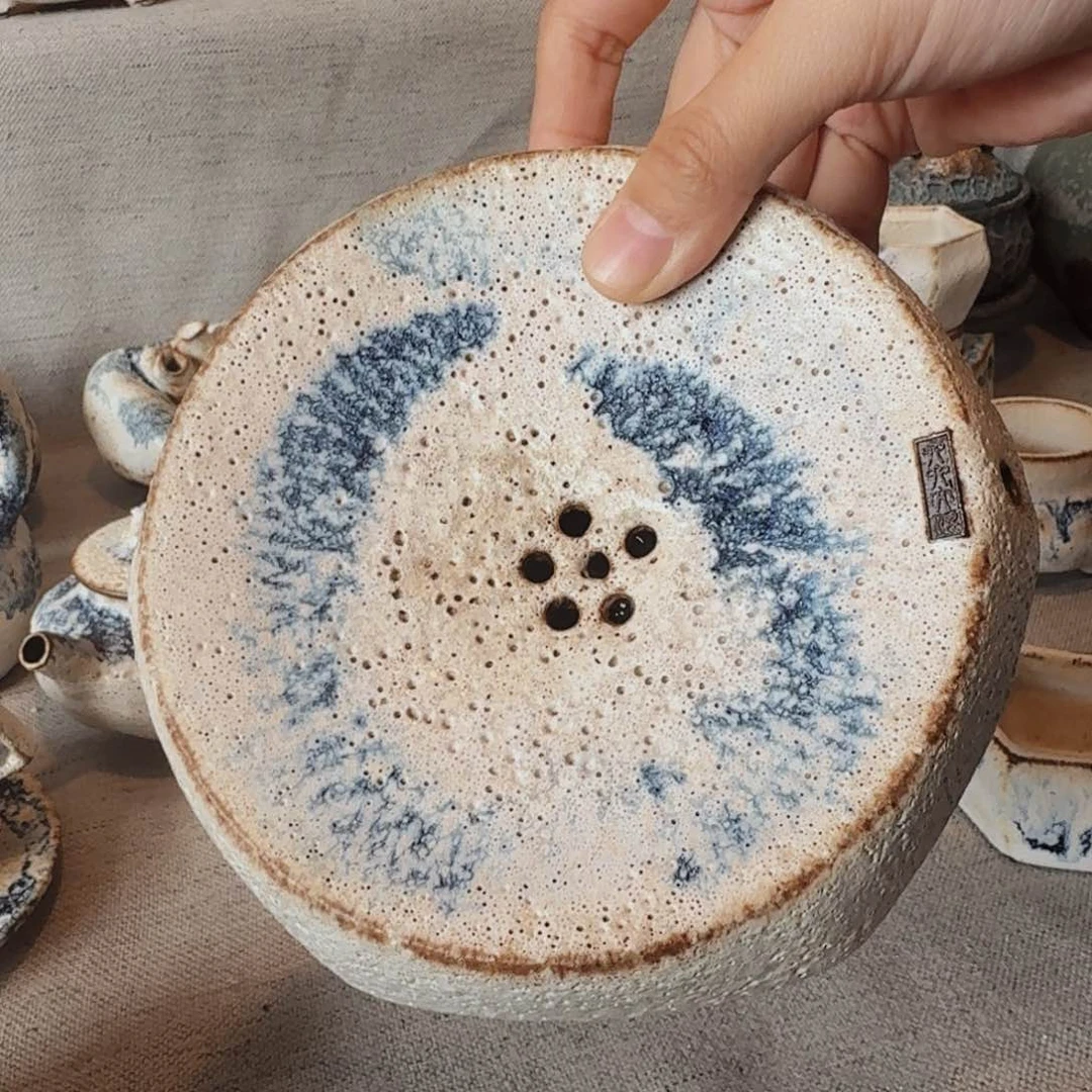 粉引六方壶承一个一个