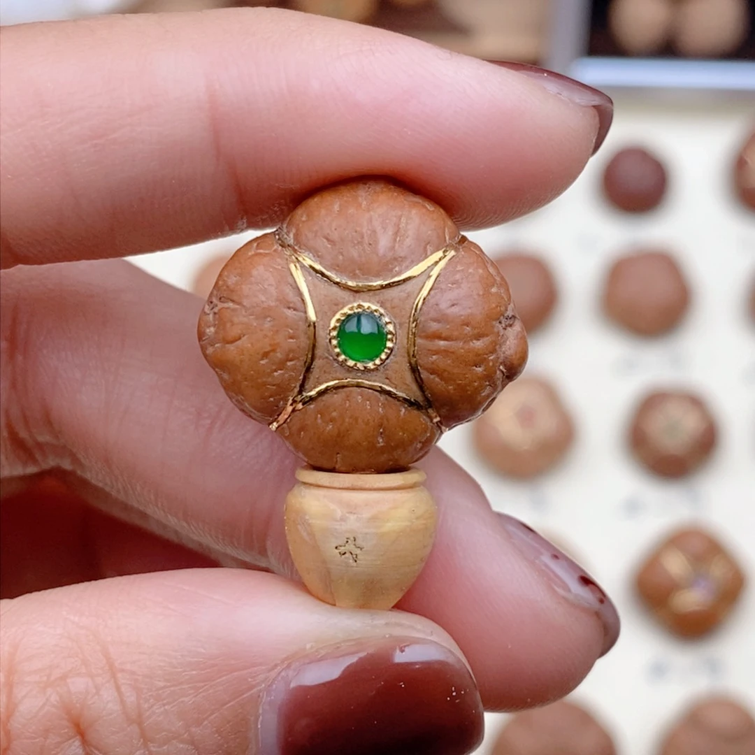 龙眼菩提吊坠教**。麒麟