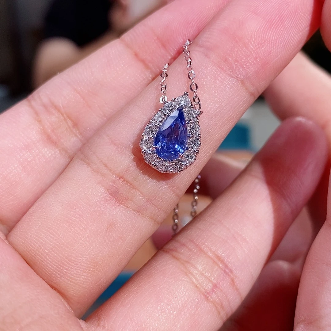 吊坠(不含链)蓝宝石18K金镶嵌1.32ct
