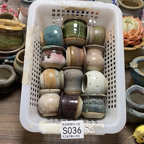 紫砂花盆036微瑕品口径3到4左右