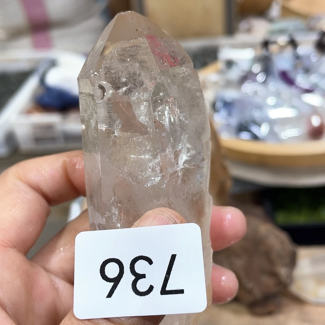 水晶摆件……未镶嵌