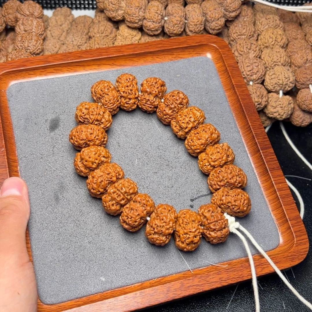 菩提王****.9号尼泊尔大金刚25.5梅花蜂窝夹板