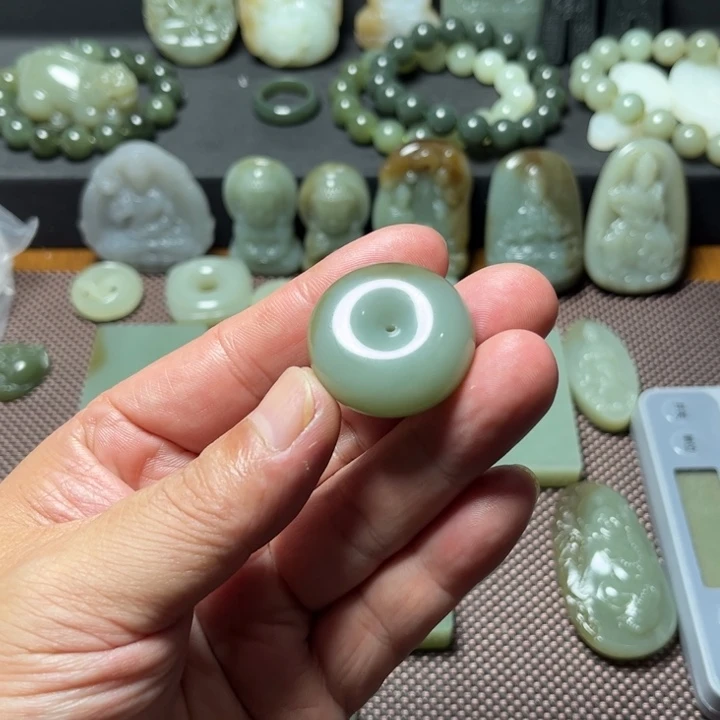 未镶嵌和田玉（糖玉）挂件宋*科