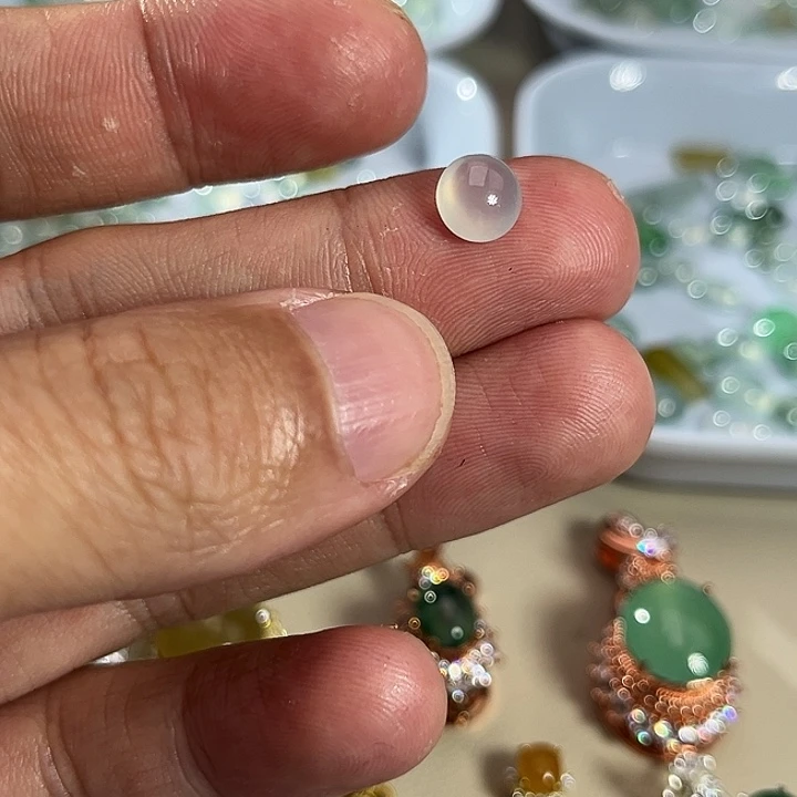 翡翠裸石缅料A货翡翠