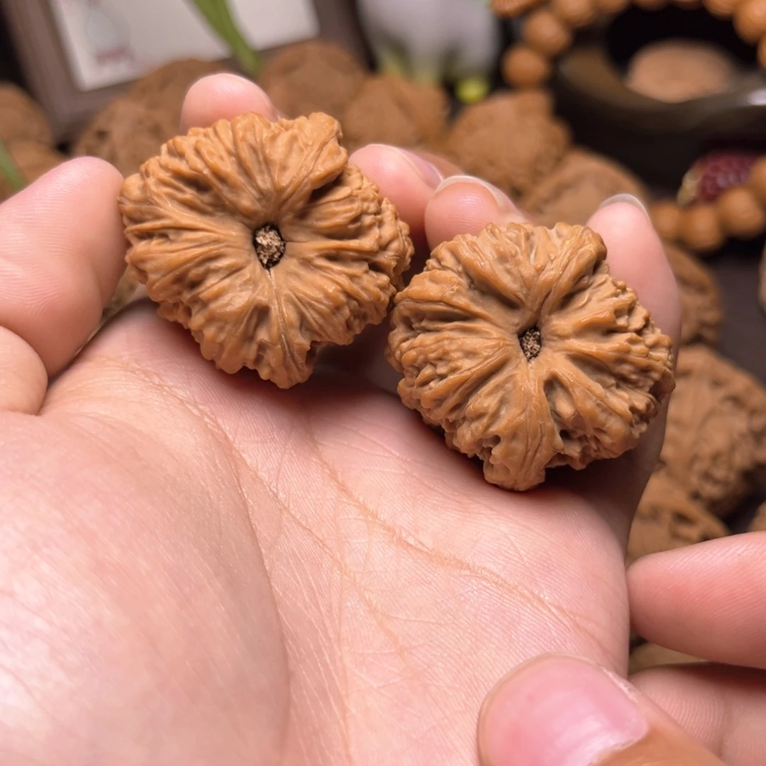 枫*林南疆石尖肚浮黄南疆石