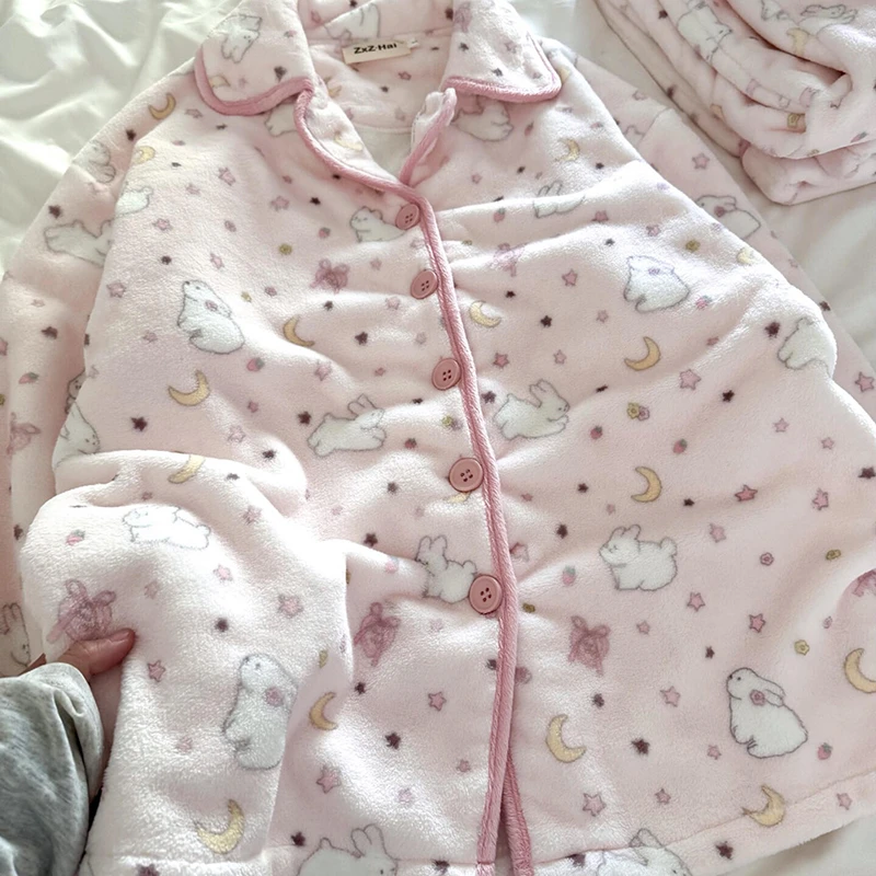 侘町2025年新款月亮小白兔长袖春秋季睡衣套装法兰绒可外穿家居服