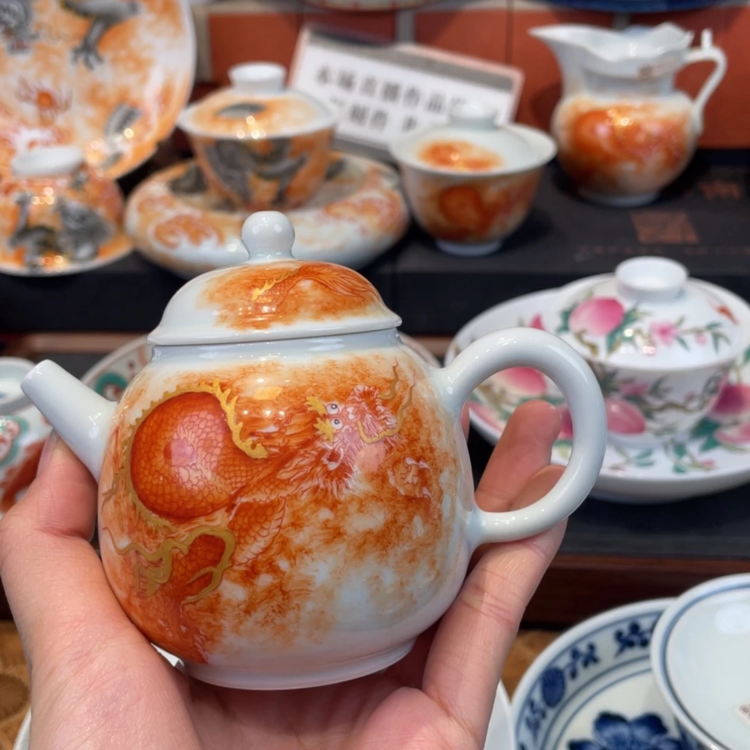 我是一只小小鸟，我也是