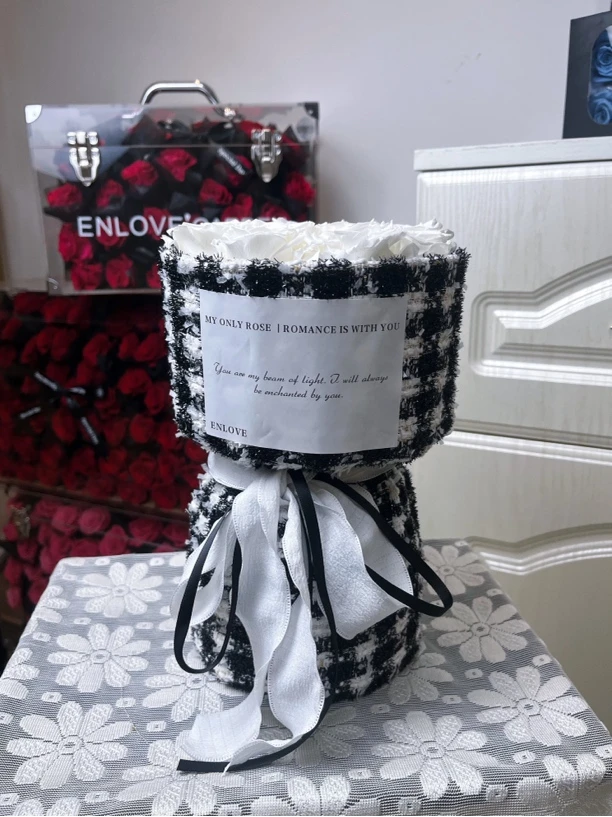 520永生花花束 浪漫