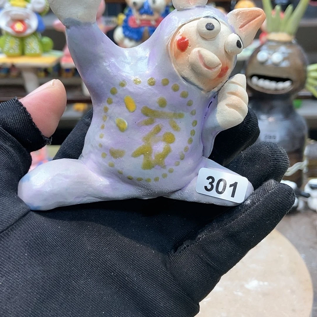 摆件直播间手工抽象陶瓷摆件301
