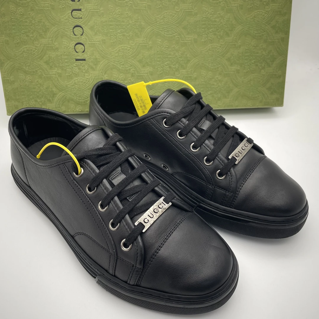 95新 GUCCI/古驰 /39欧码/二手男士 银标荔枝纹黑色皮革休闲板鞋