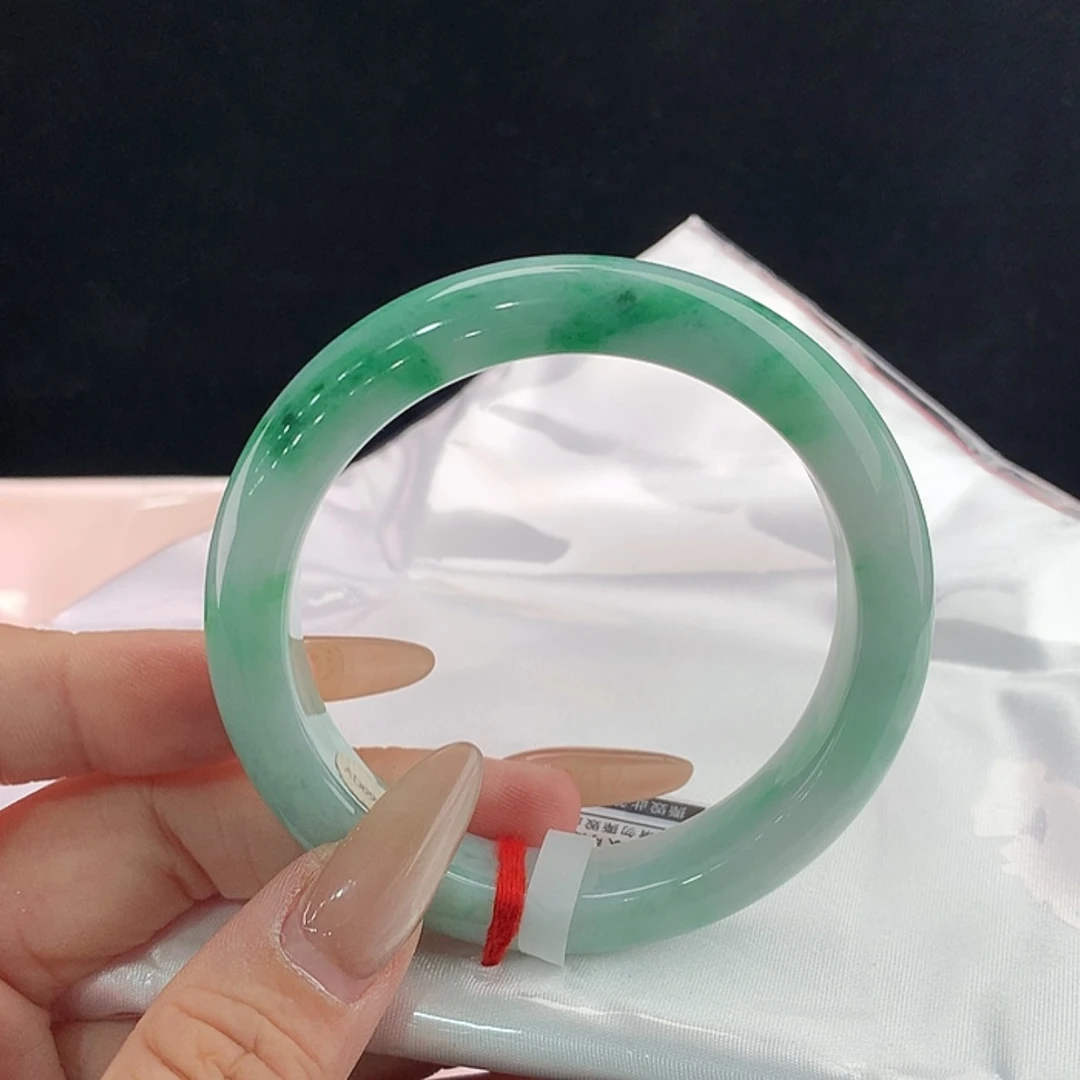 【闪购商品】未镶嵌手镯翡翠56/57