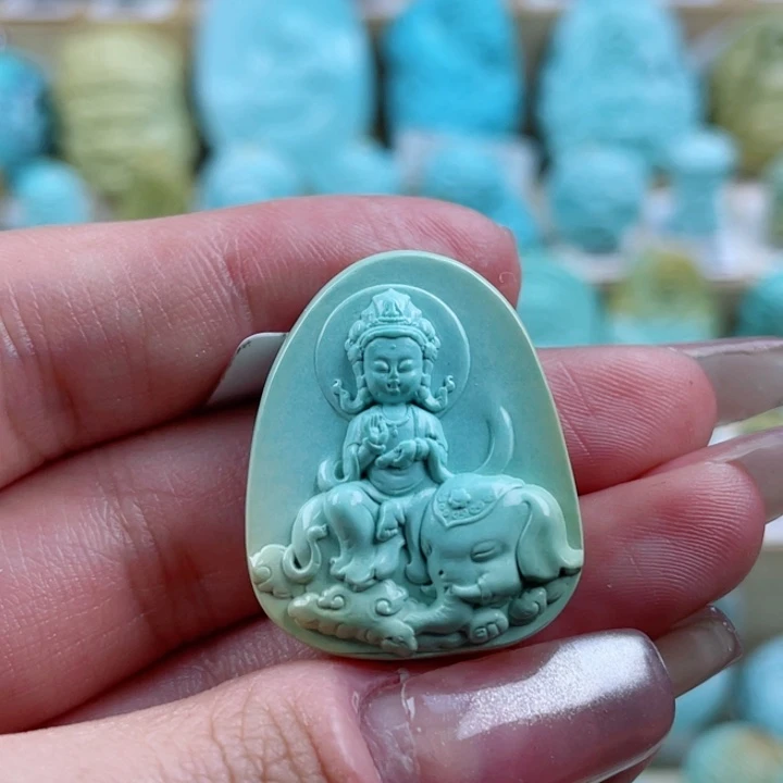 绿松石未镶嵌珠宝奇石