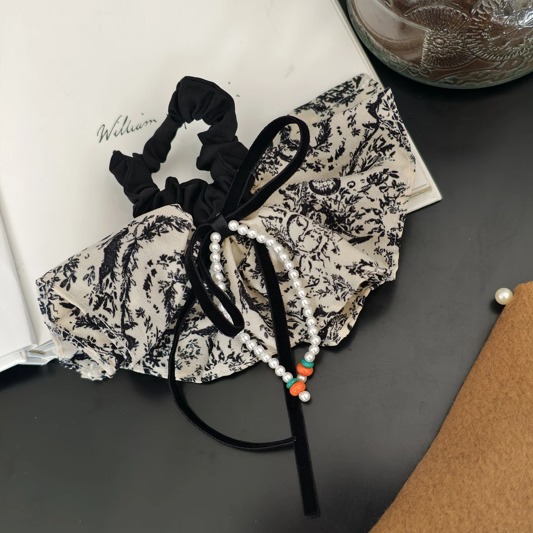 1680碎花裙摆蝴蝶结肠圈（手工微瑕介意勿拍）