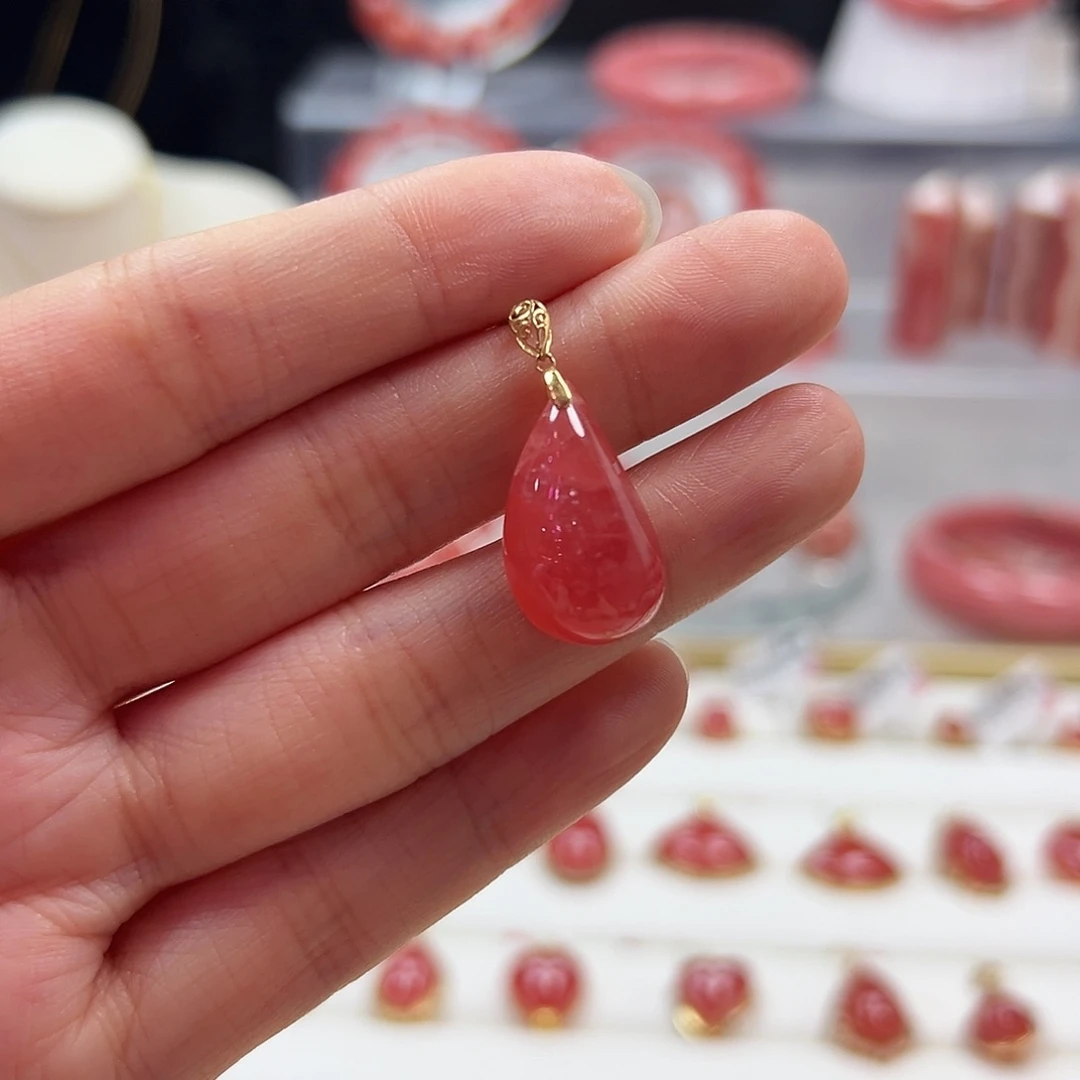 菱锰矿（红纹石）18K金镶嵌吊坠(不含链)