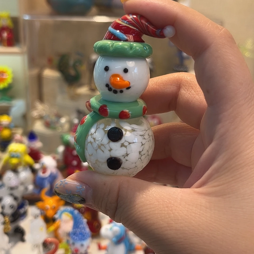 手工艺品琉璃雪人