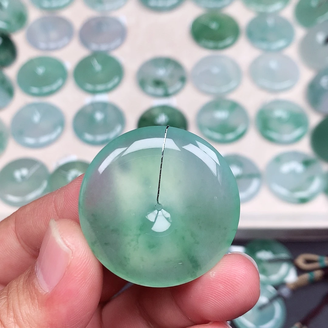 翡翠未镶嵌颈饰36.7-6.2