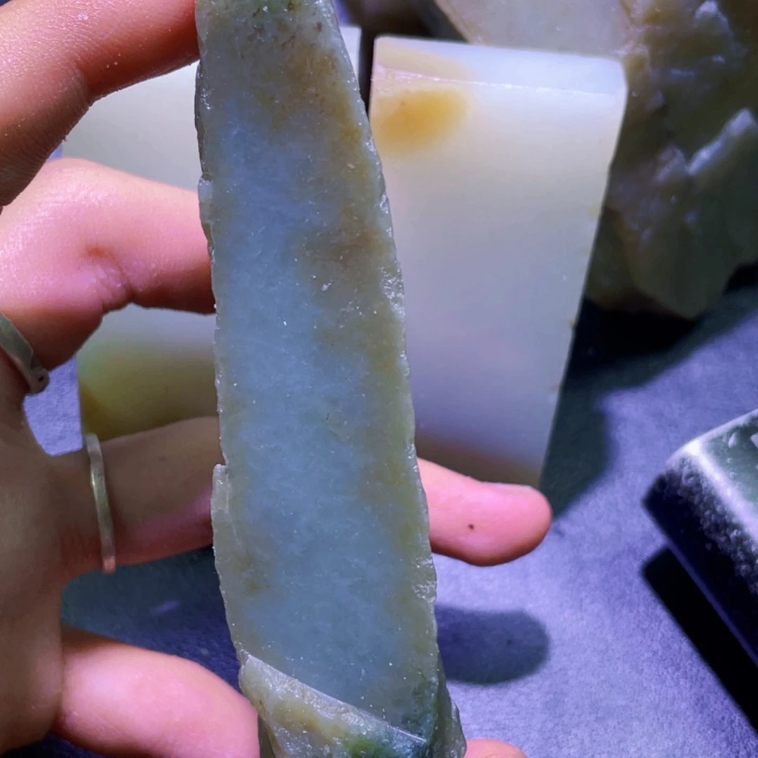 未镶嵌和田玉珠宝半成品