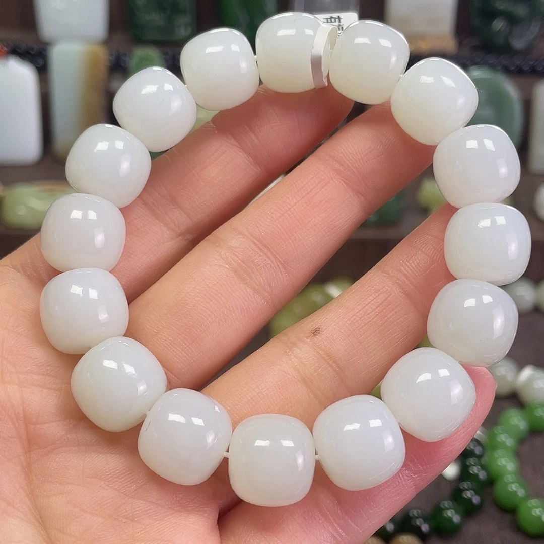 和田玉未镶嵌手链