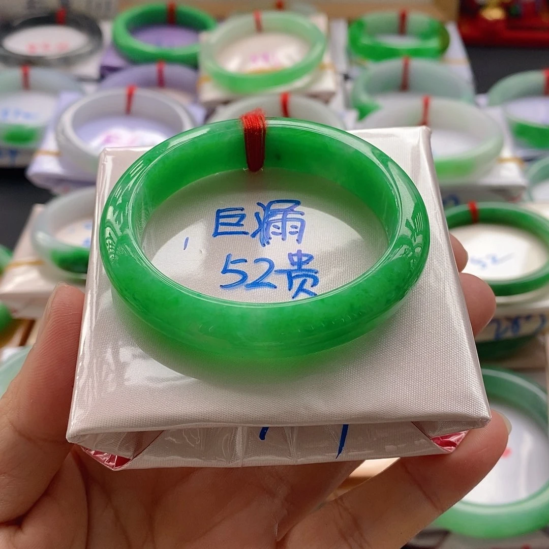 蜂****未镶嵌手镯翡翠手镯分