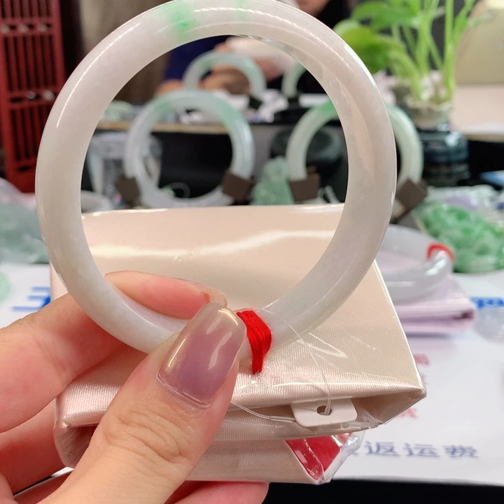 翡翠未镶嵌手镯58.7圈口