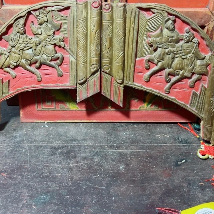 叶***孑木木雕工艺品批发