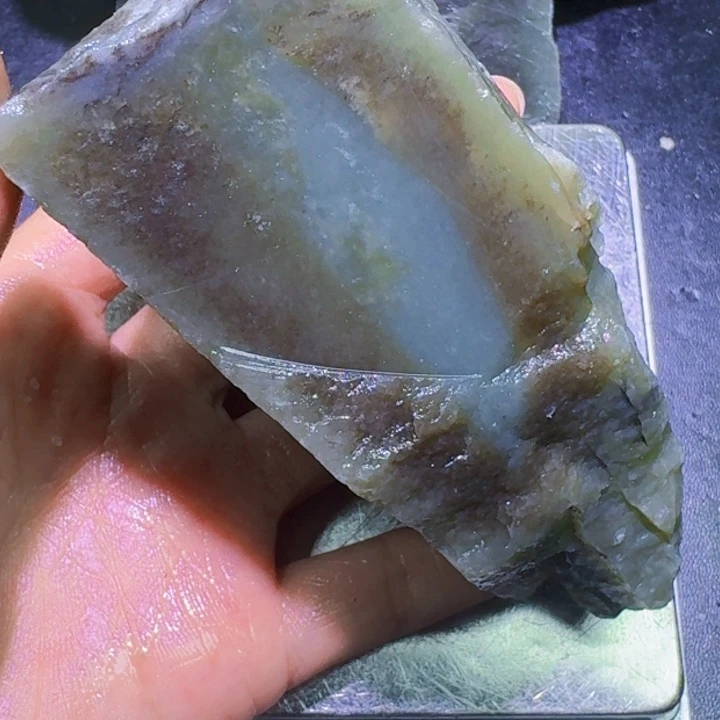 未镶嵌和田玉（糖玉）珠宝半成品