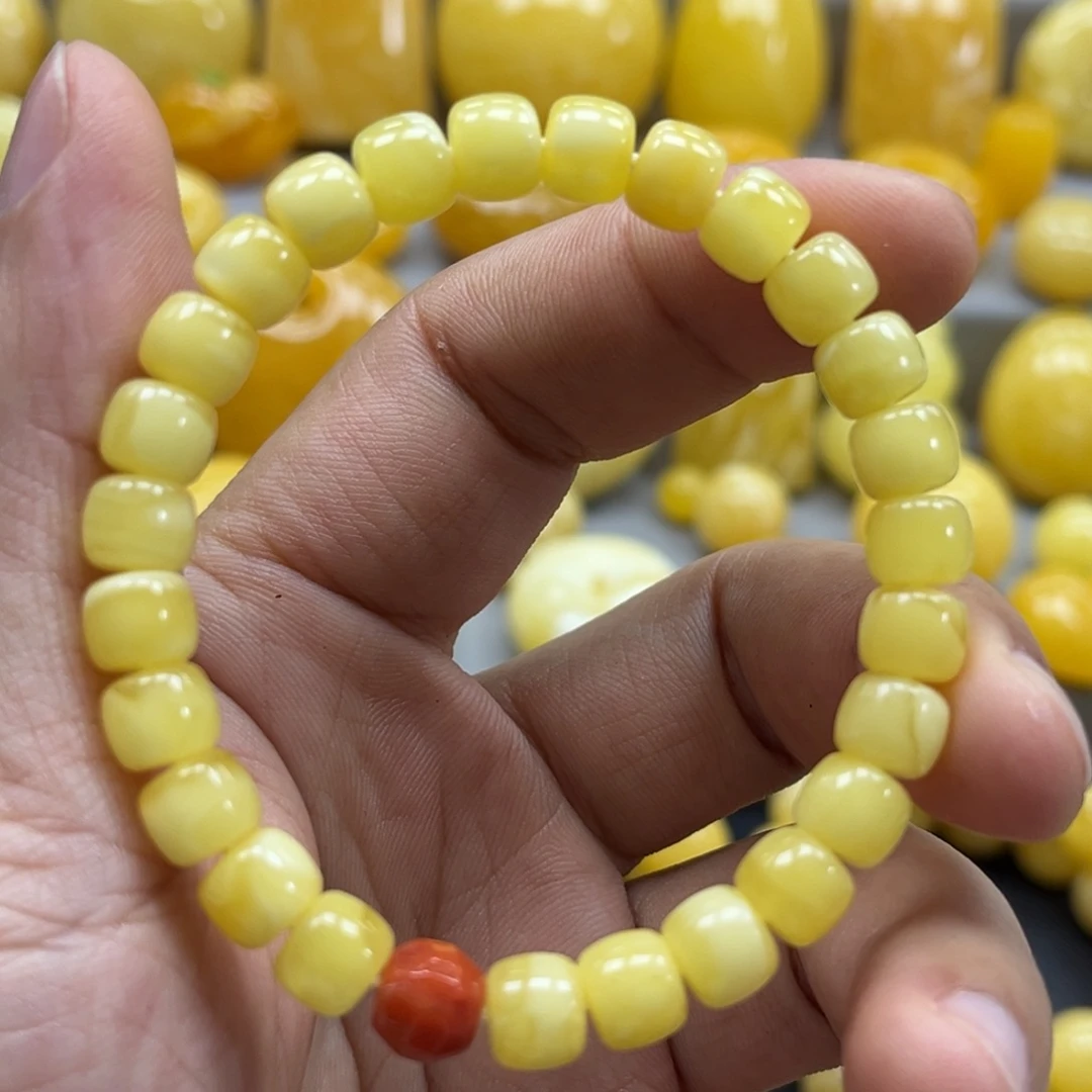 蜜蜡未镶嵌珠宝奇石