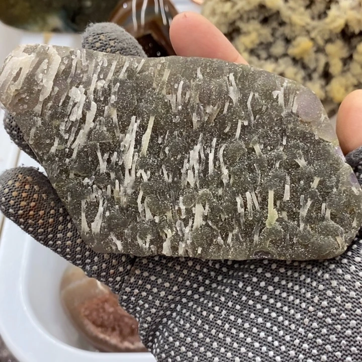 紫晶未镶嵌珠宝半成品