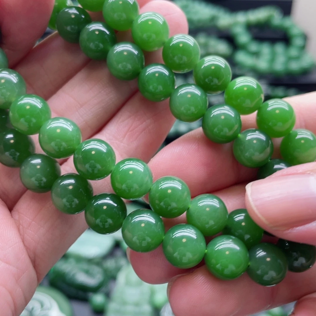 和田玉（碧玉）未镶嵌颈饰