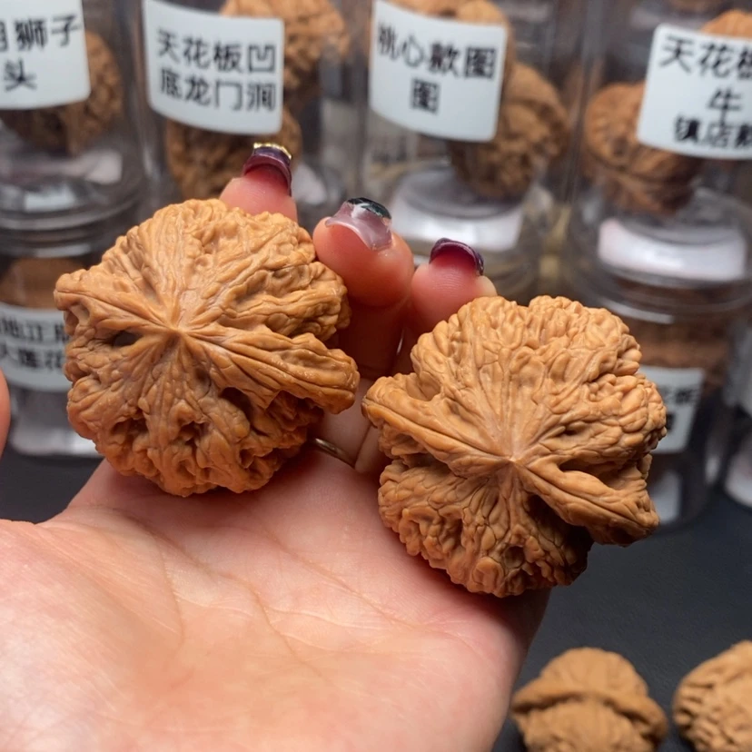 【闪购商品】吊坠文玩核桃球筋43