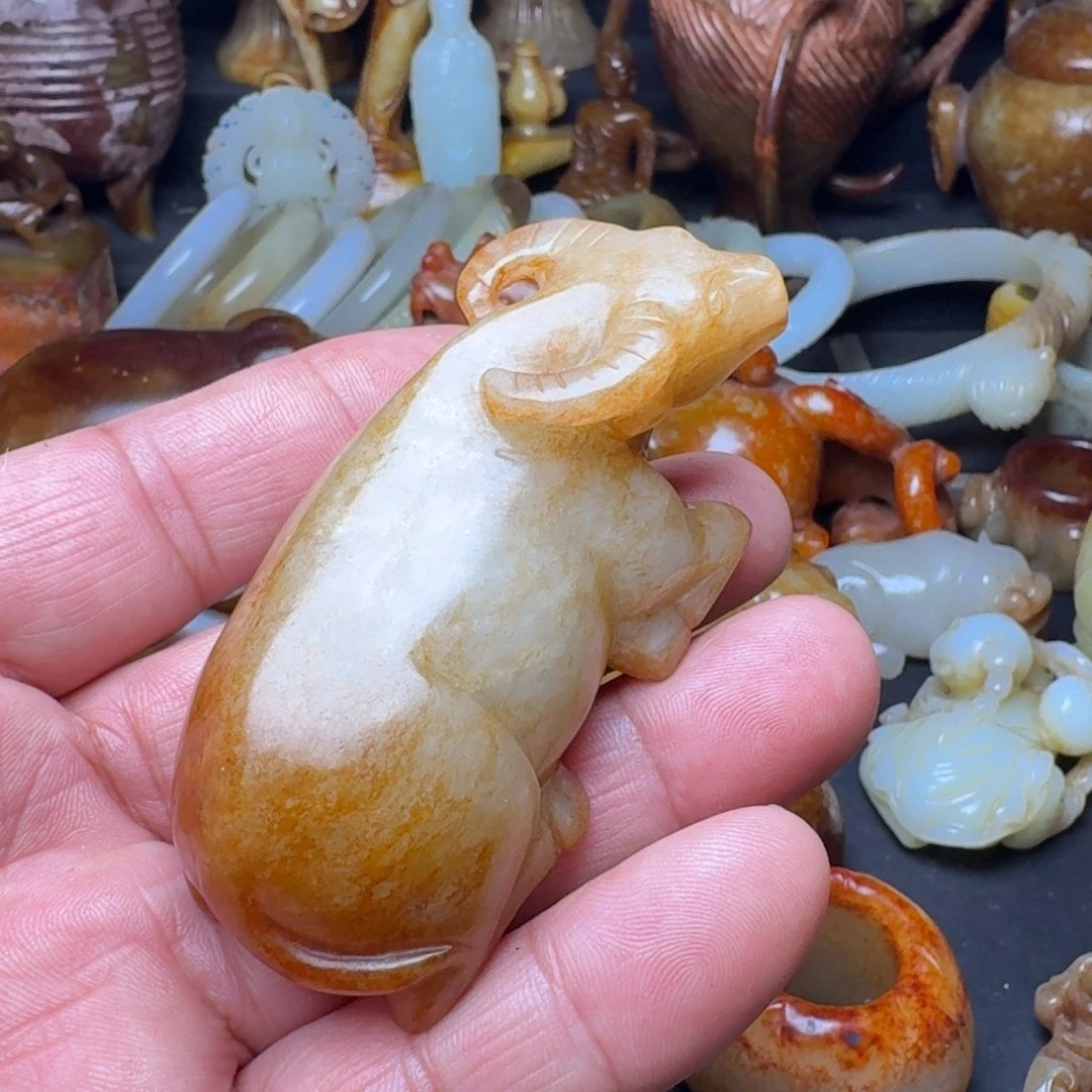 和田玉挂件未镶嵌