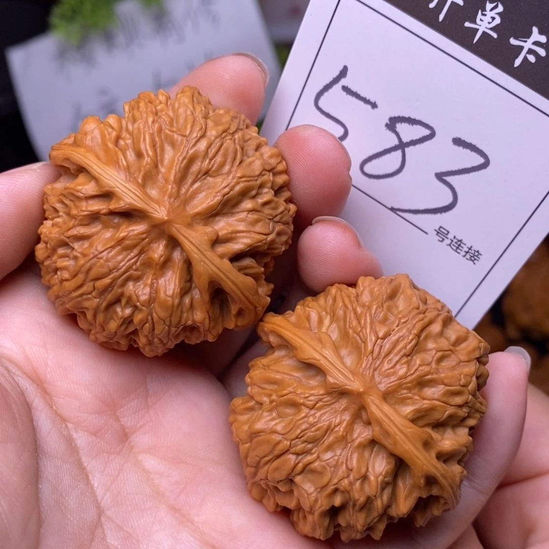 文玩核桃把件583苹果4.3