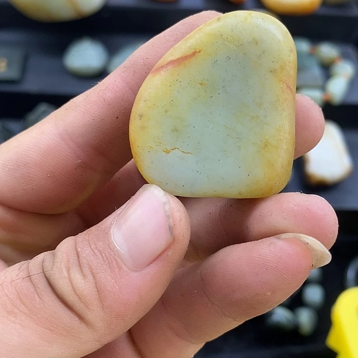 和田玉（糖玉）未镶嵌挂件