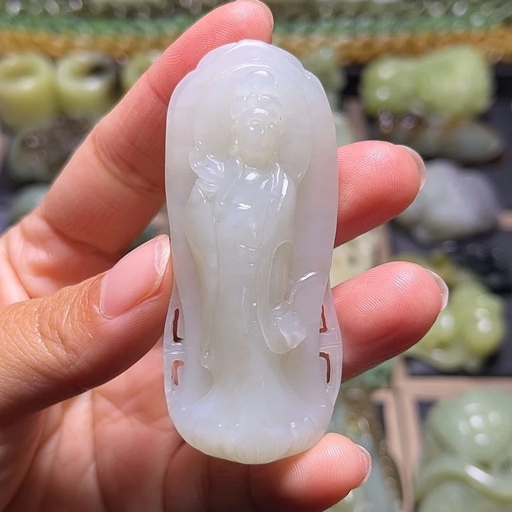 和田玉未镶嵌挂件