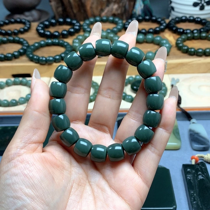 和田玉（青玉）手链未镶嵌