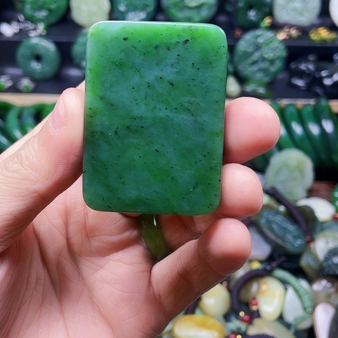 和田玉未镶嵌珠宝半成品