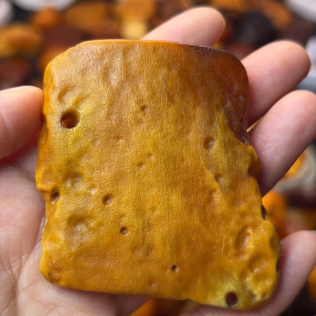 琥珀裸石未镶嵌天然蜜蜡