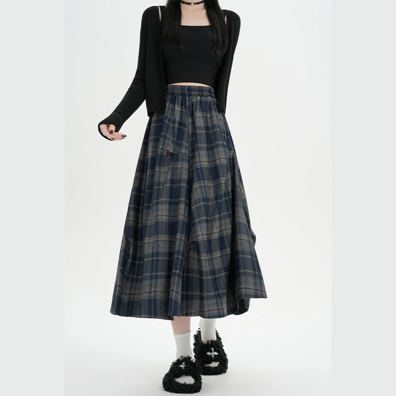 拉夏贝尔复古褶皱格子半身裙女洋气秋款不规则显瘦高腰a字中长裙
