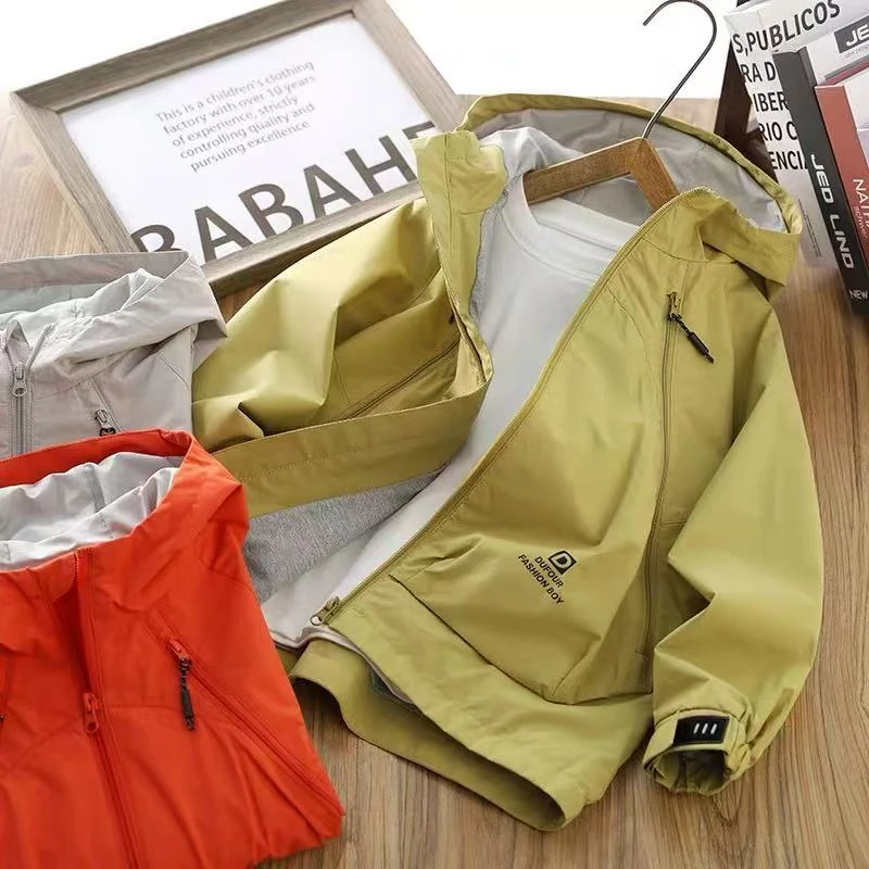 （防水）男童冲锋衣春秋款2025新款中大童外套儿童三防户外上衣时尚