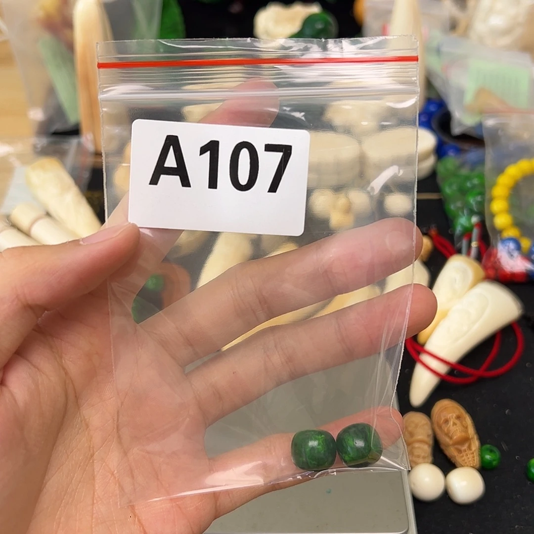 *****天然猛犸象牙雕刻品