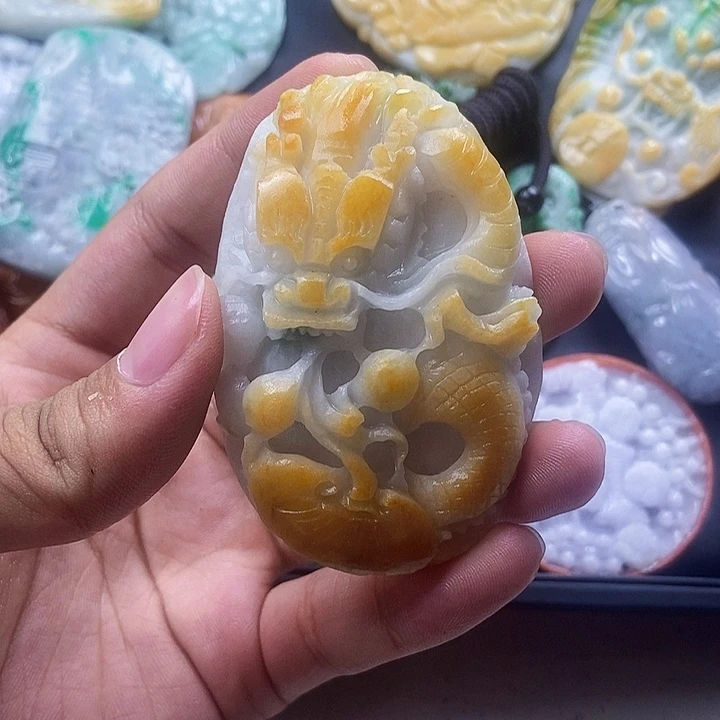 未镶嵌定制翡翠天然翡翠